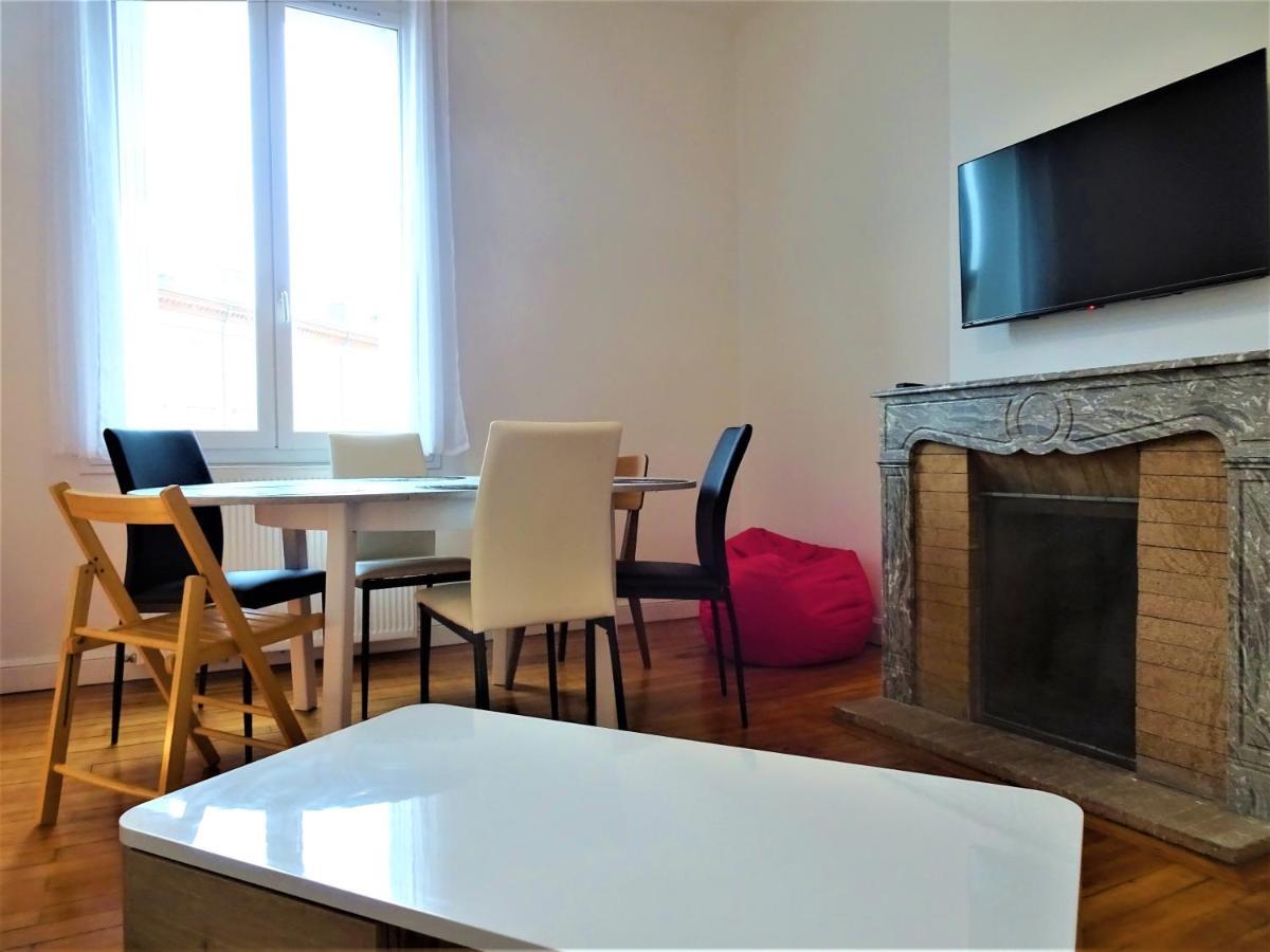 Chambre Privee Et Spacieuse Au Sein D'Un Logement Partage - Central, Quartier Villebourbon - 3 Chambres Doubles - 2 Balcons - Places De Stationnements Gratuites - 5 Min A Pied Gare Et Hypercentre Montauban Bagian luar foto