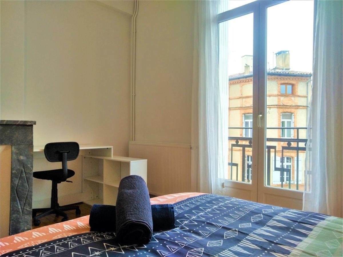 Chambre Privee Et Spacieuse Au Sein D'Un Logement Partage - Central, Quartier Villebourbon - 3 Chambres Doubles - 2 Balcons - Places De Stationnements Gratuites - 5 Min A Pied Gare Et Hypercentre Montauban Bagian luar foto